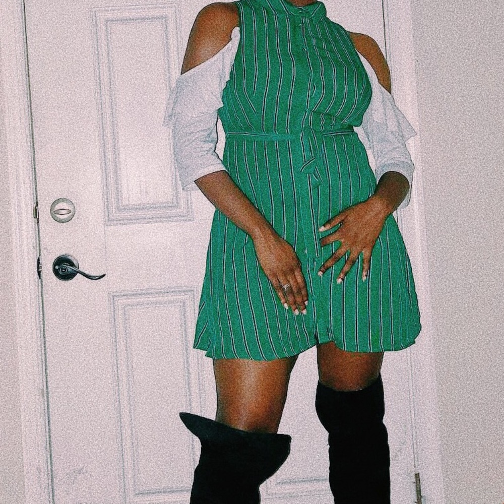 Green high waisted dress